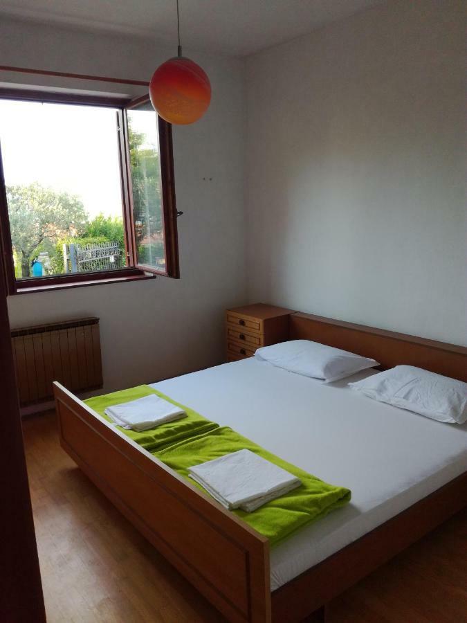 Apartment Jasmine Izola Bagian luar foto